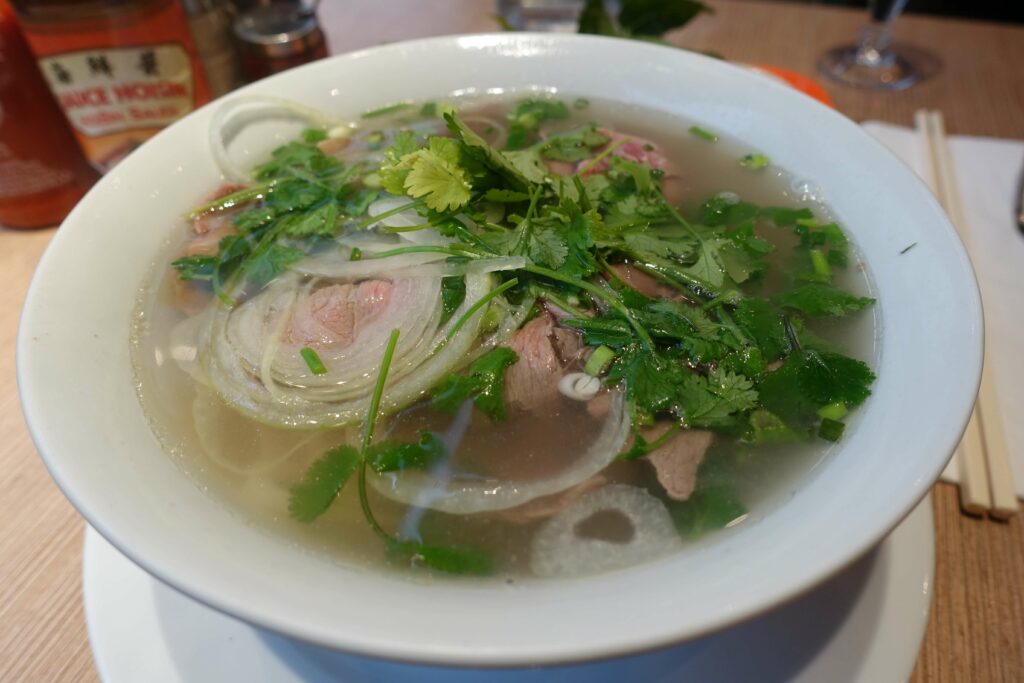 vietnamesische pho suppe